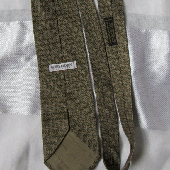 Lot of 2 , Giorgio Armani ties, 100%silk, made in Italy - Picture 9 of 9